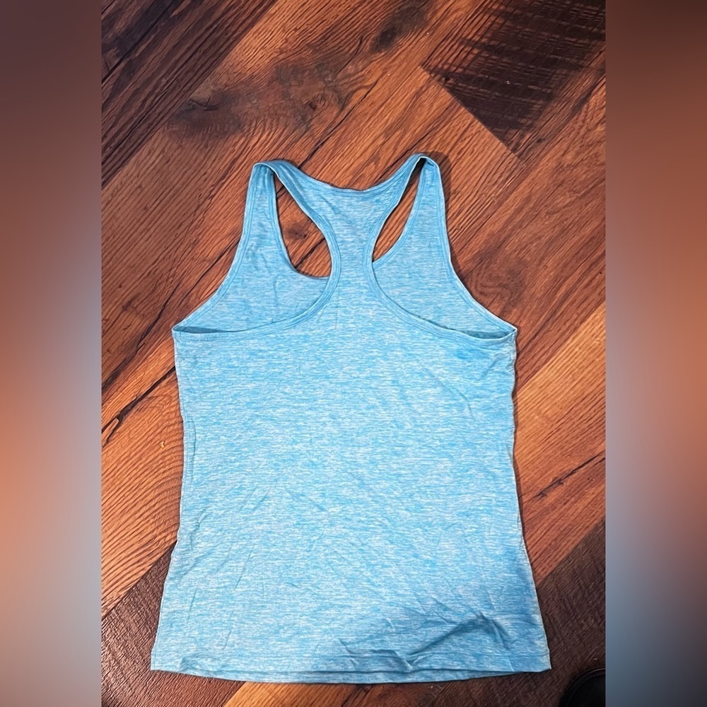 Tank Top​​​​ - Picture 2 of 4